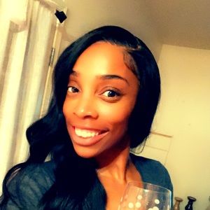 Meet your Posher, Dalani